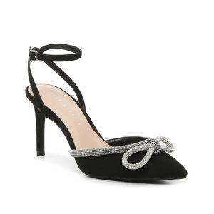 KELLY & KATIE Black Suede Heels Size 9M